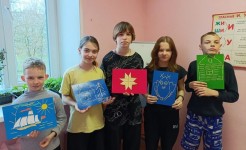 На мастер-классе ребята выполнили аппликации из спичек.