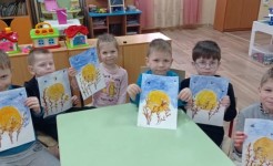 Младшие воспитанники приняли участие в творческом мастер-классе "Весенние фантазии".