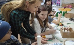 РУБРИКА: "Творчество Улыбки". Технологии изготовления новогодних украшений в рамках занятия «Мастерская чудес: новогодние фантазии»