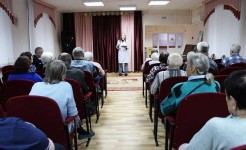 Беседу с проживающими провели специалисты ГБУЗ НО «Городской поликлиники № 7» г.Н.Новгорода.