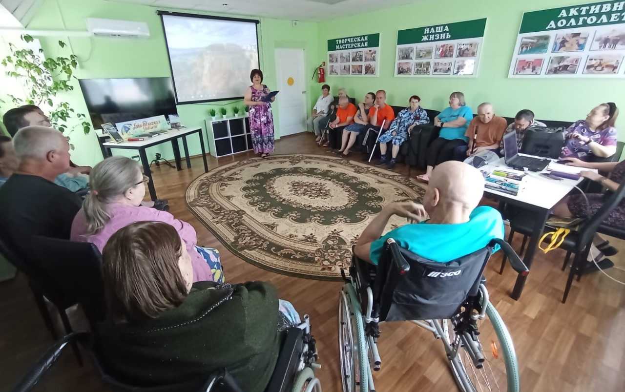 Вечер отдыха «В кругу друзей»
