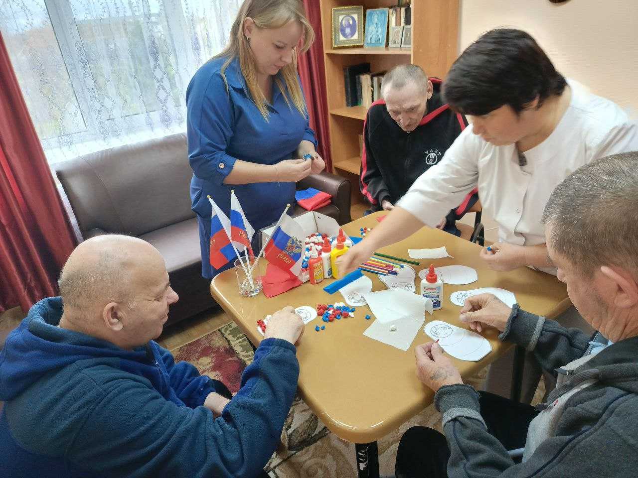 Мастер-класс по изготовлению аппликации 