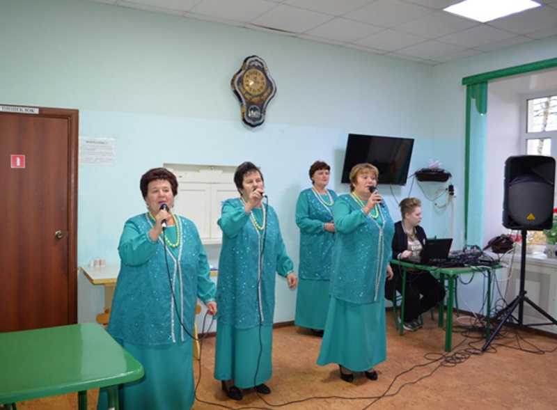 День матери