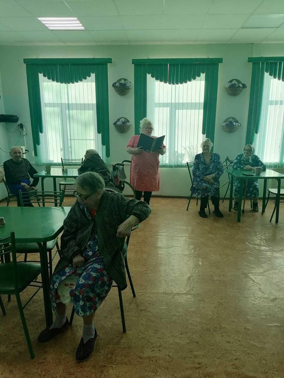 Тематический час на тему: «Глаукома-диагностика и лечение».