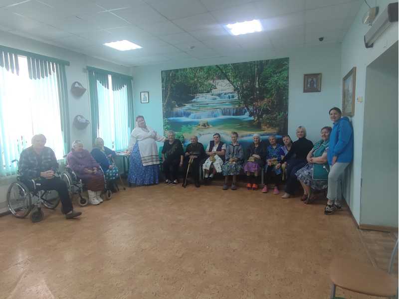Поздравление со Светлой Пасхой получателей социальных услуг!!!