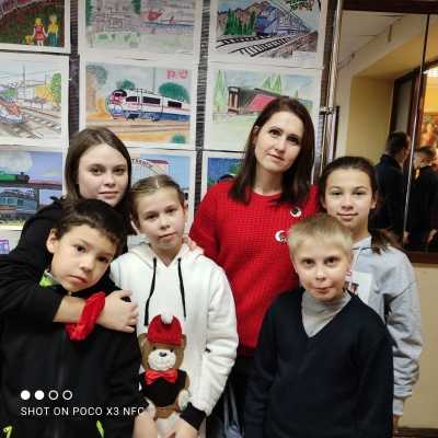 Детская железная дорога пригласила наших воспитанников на ежегодное праздничное мероприятие «Выбирай любой маршрут»!