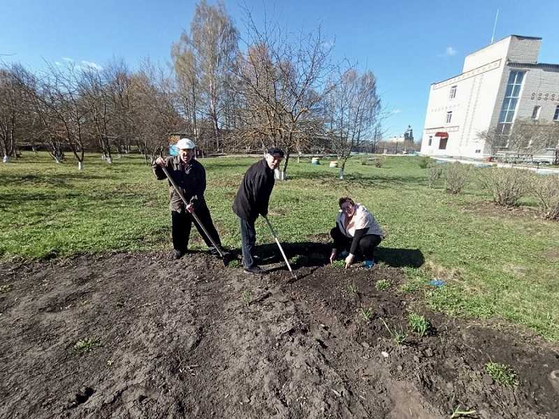 Мир! Труд! Май!