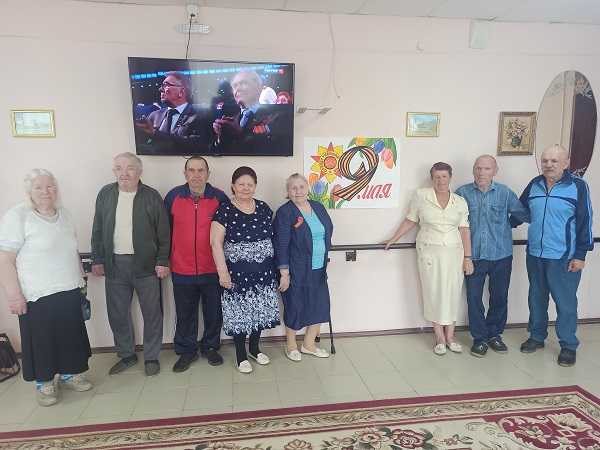 Угадай мелодию.