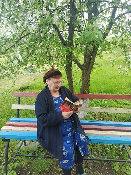 Хобби-чтение книг.