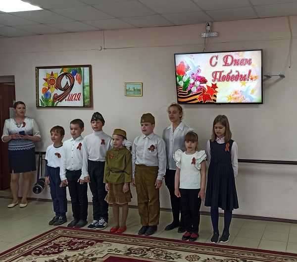 Праздничный концерт.