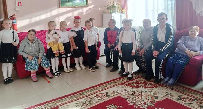 Праздничный концерт посвященный Дню пожилого человека
