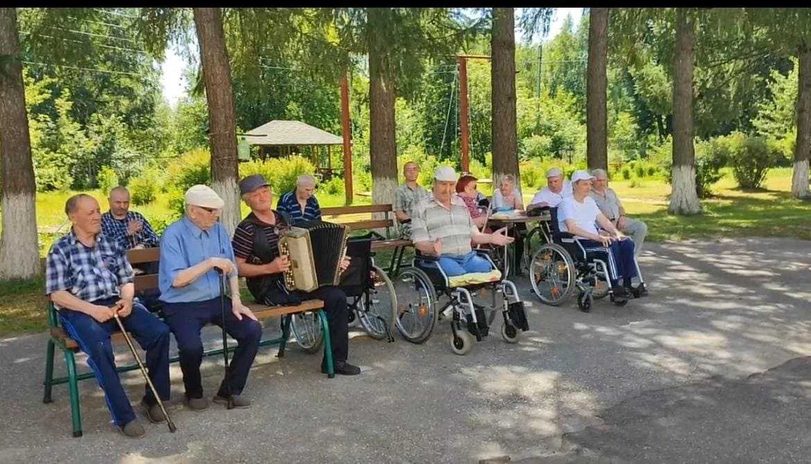 Работа с волонтерами