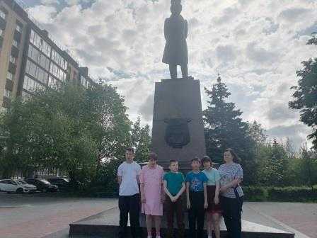 В сказке ложь, да в ней намёк