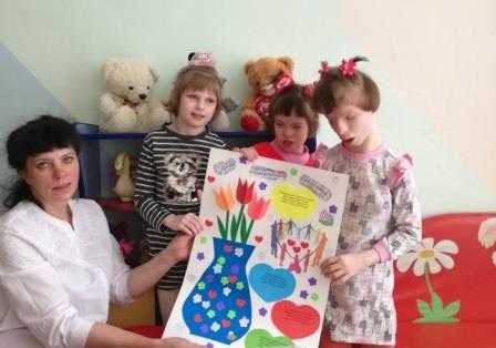 С днем социального работника!