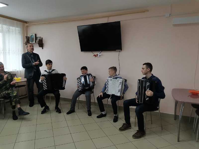 Концерт  «Согреем музыкой сердца»