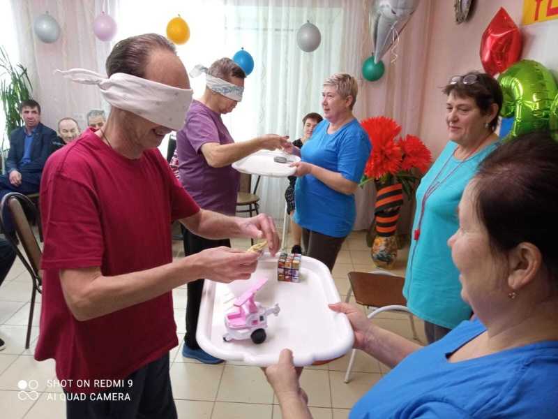 С днем защитников Отечества !!!
