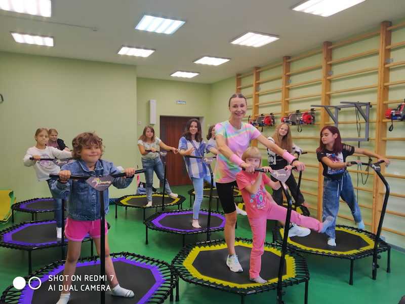 Тренировочное занятие по джампингу