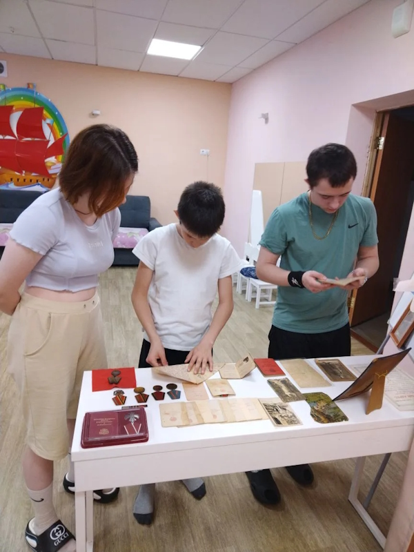Выставка и викторина «Великая Отечественная война»