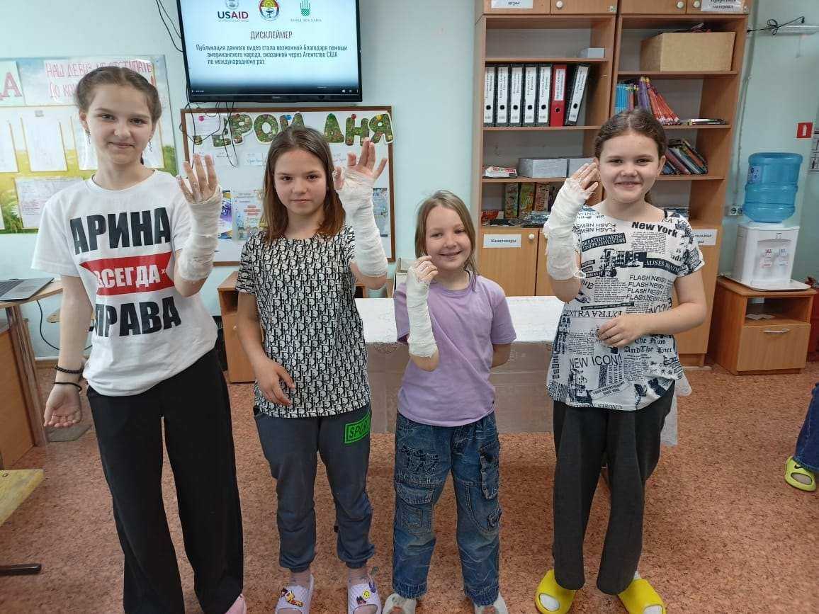 Почти бриллиантовая рука ?