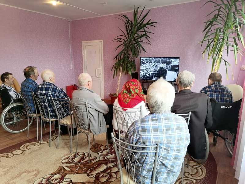 Просмотр документального фильма 