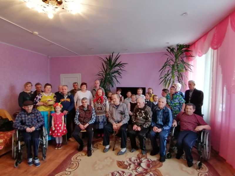 Праздничная программа 
