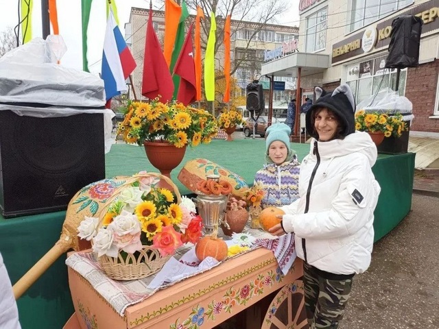 Посещение ярмарки русских угощений «Городецкое подворье»