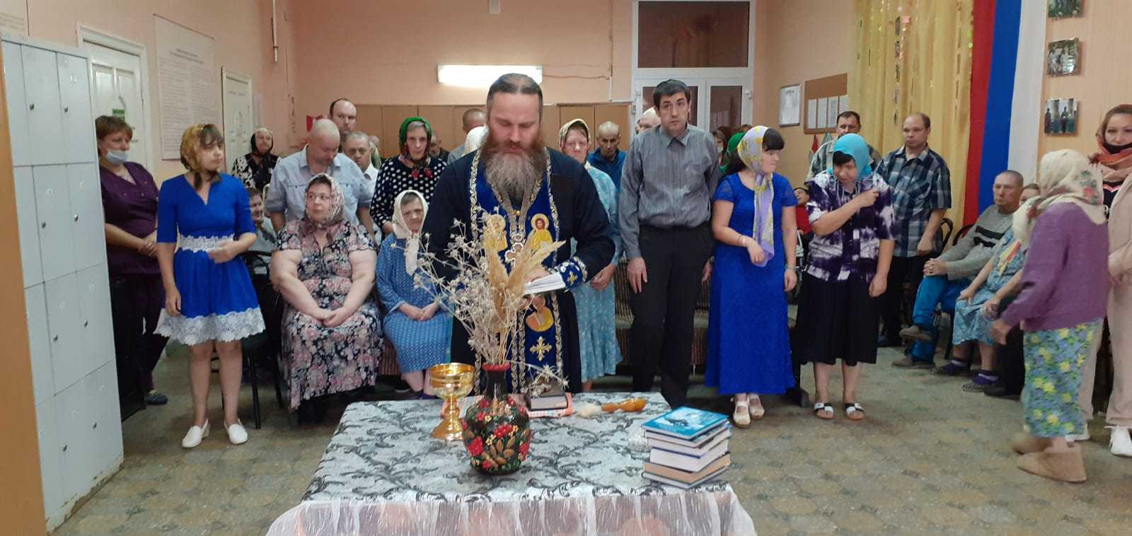 Покров Пресвятой Богородицы!