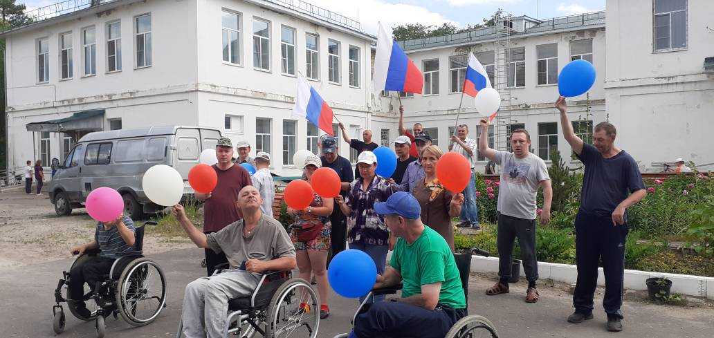 Флешмоб  «Гордо реет флаг Отчизны».