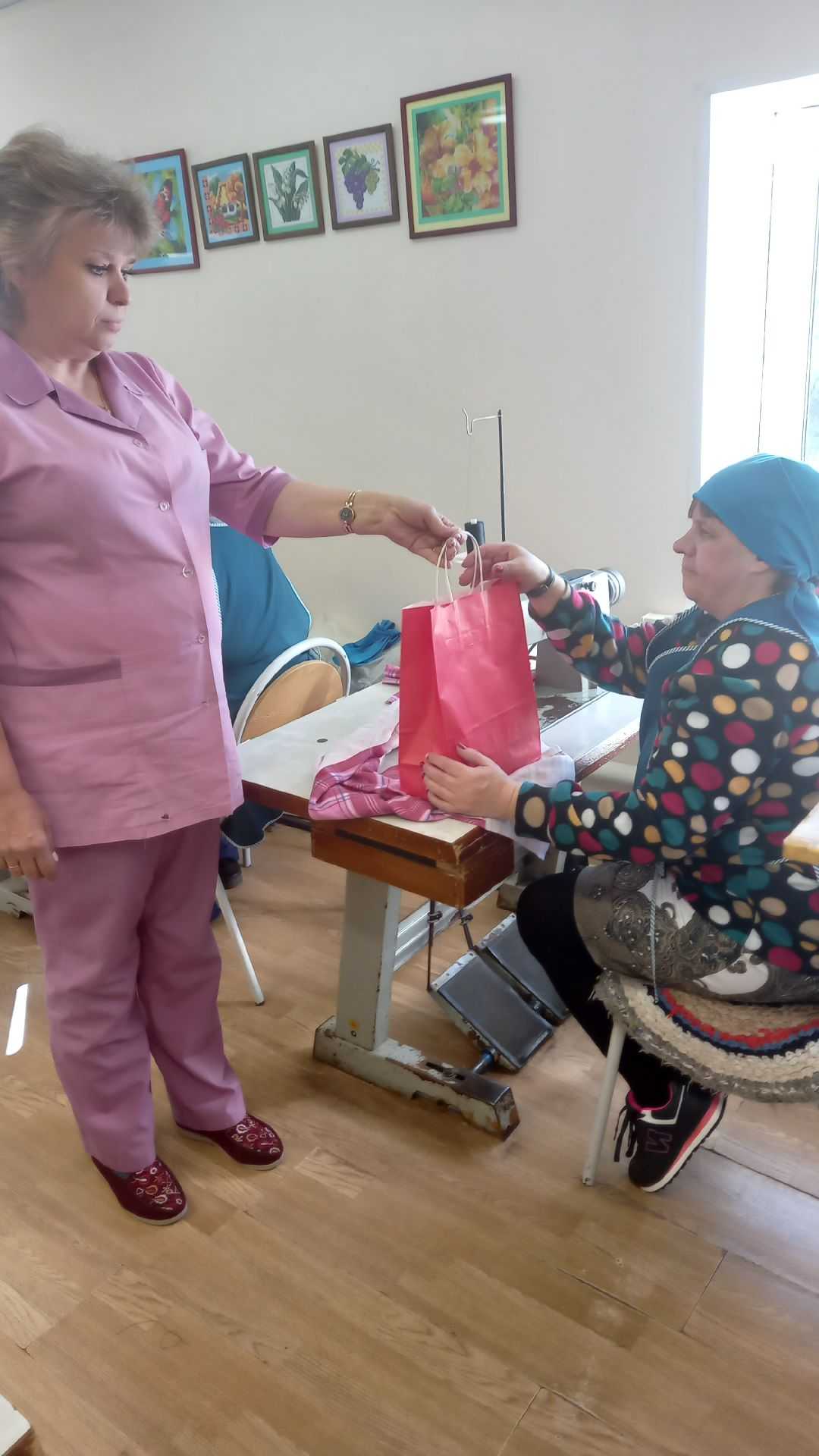 Подарки для швейного цеха