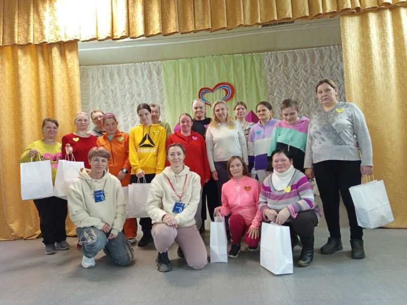 сотрудниками АНО 