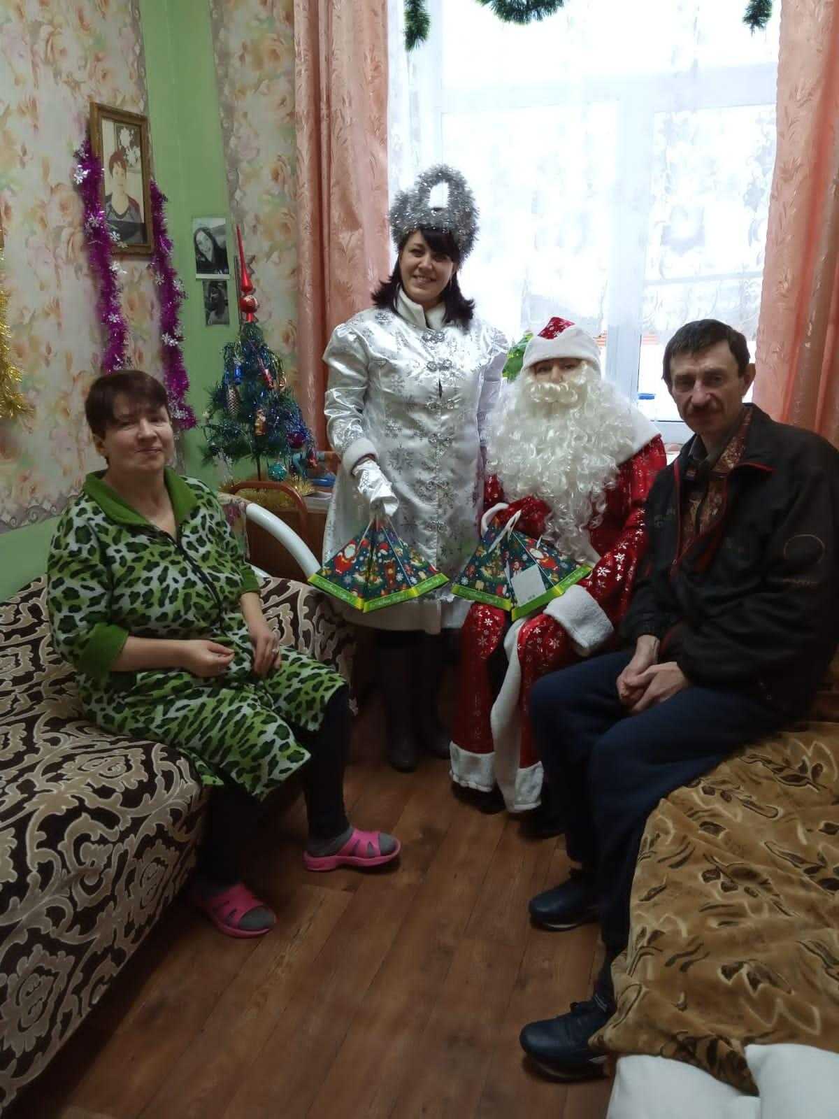 Подарки от волонтеров