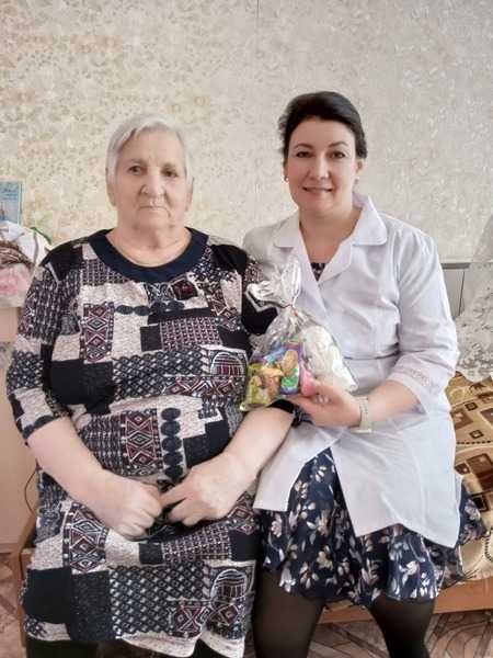 «Весна, цветы и комплименты»