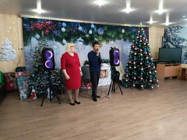 Сегодня наше учреждение посетила замечательная семейная пара