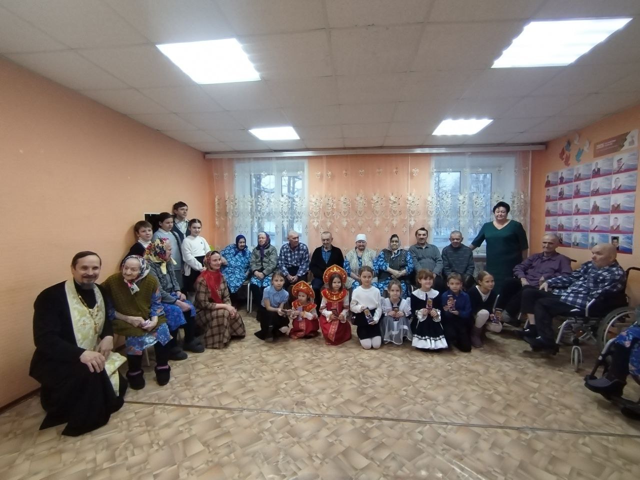 Рождественское посещение дома‑интерната: радость, молитва и тепло сердец 