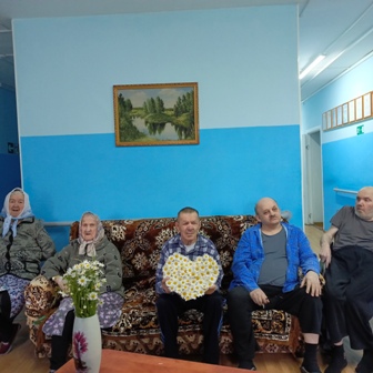 Арт-терапевтическое занятие «Сердце из ромашек»