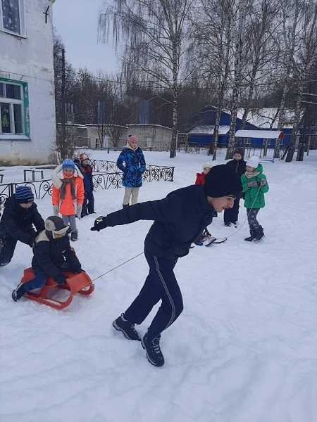 Зимние подвижные игры