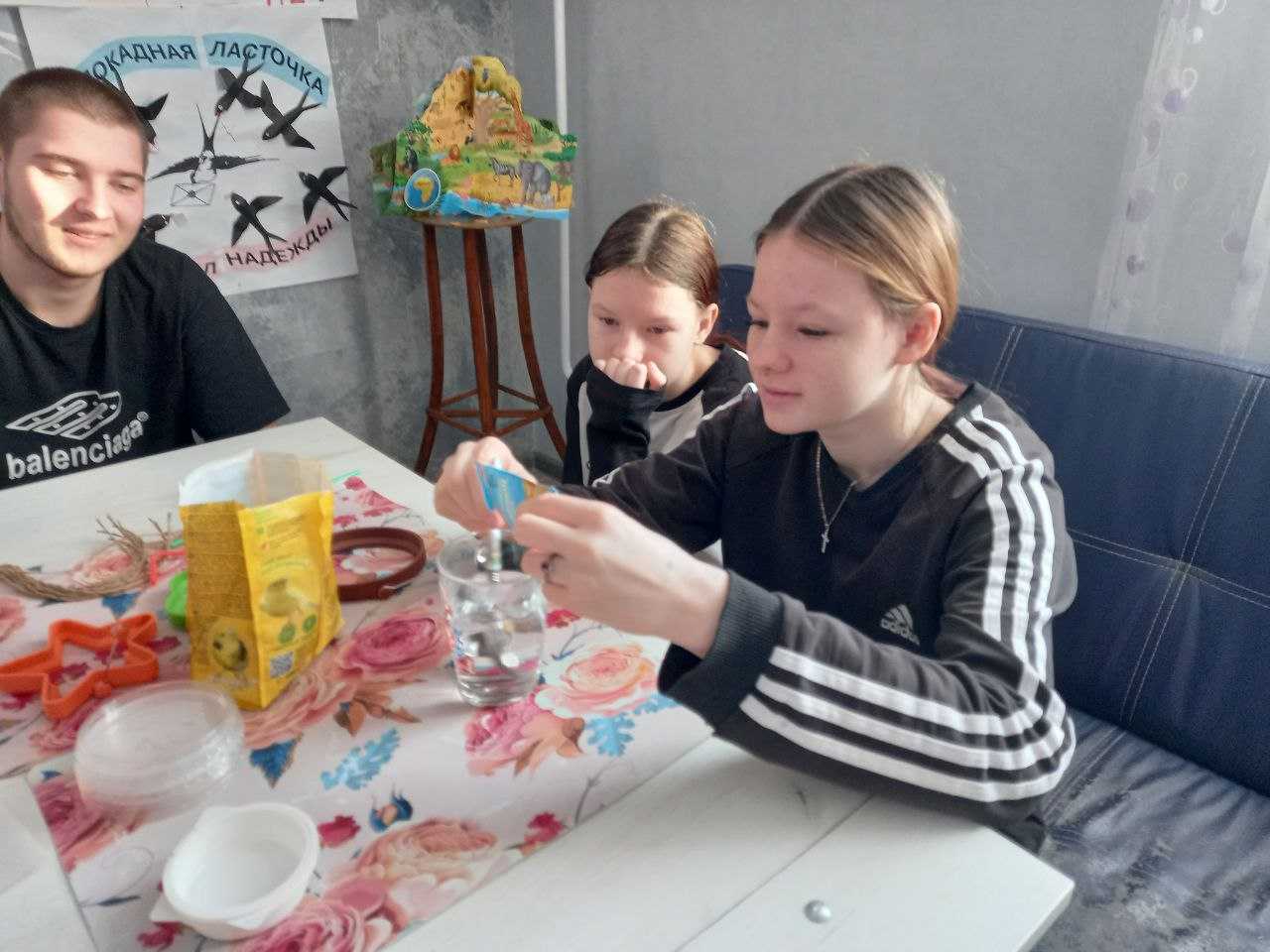 В честь Международного дня кормления птиц, который отмечается 3 февраля, в нашем Центре прошло информационно-экологическое мероприятие 