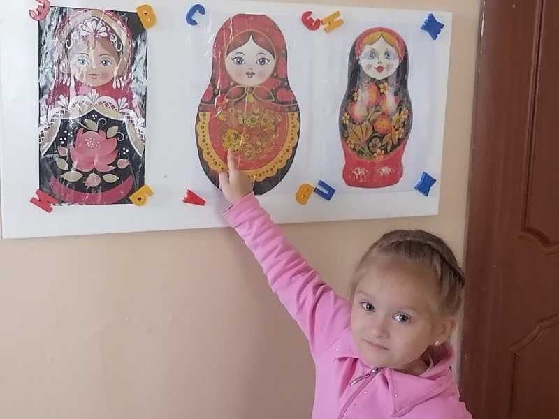 Знакомство детей с русской матрешкой