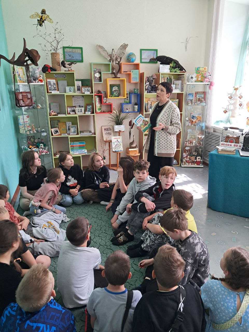 Экскурсия в библиотеку