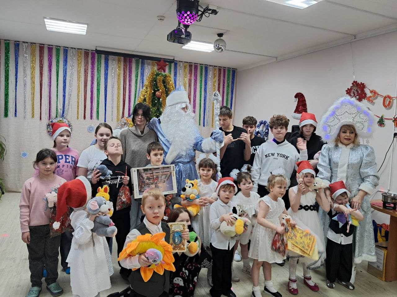 Волшебство начинается с добрых сердец! ✨