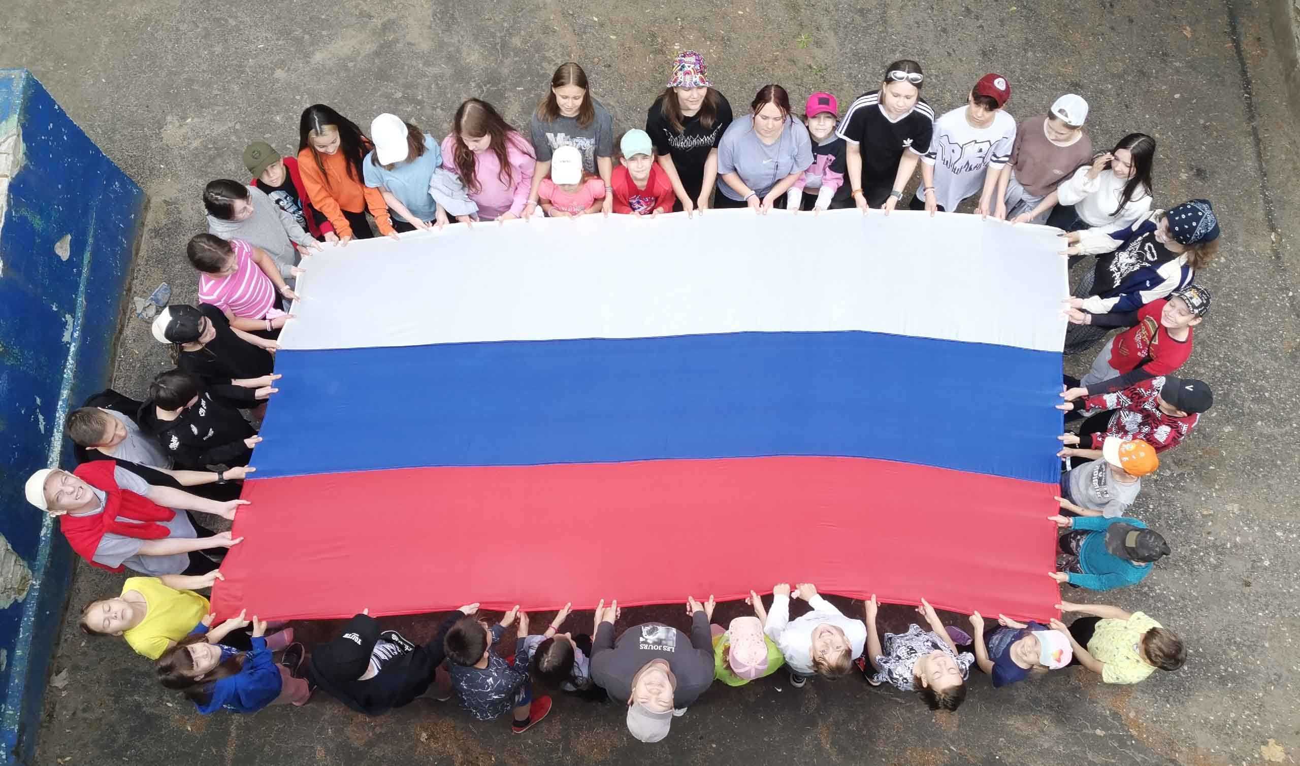 Яркий праздник в День России