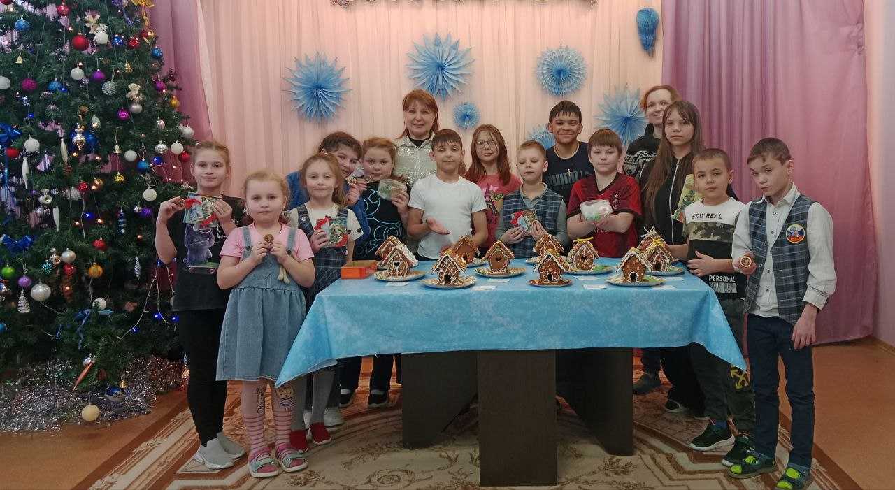 Рождественские пряничные домики