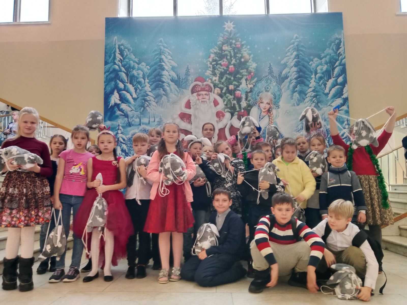 Ребята посетили Новогоднюю Елку в ДК 