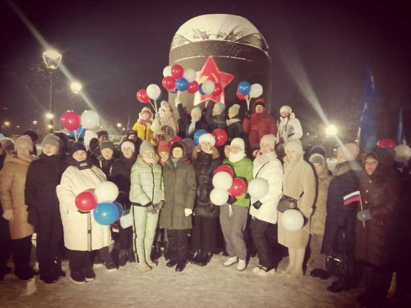 Своих не бросаем