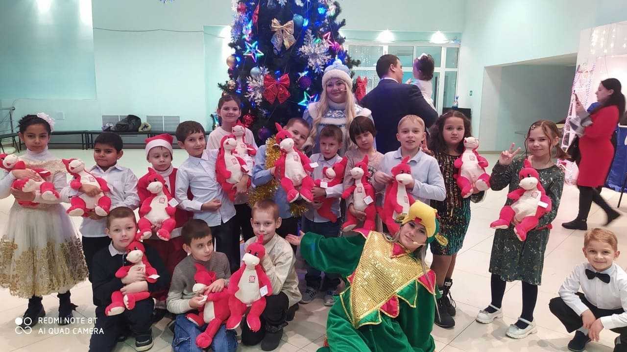 Новогоднее предтавление во дворце культуры