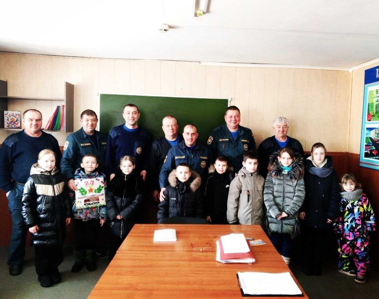 С днем защитника отечества