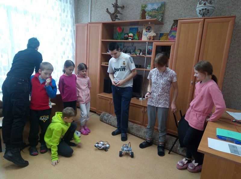 Занятие по робототехники