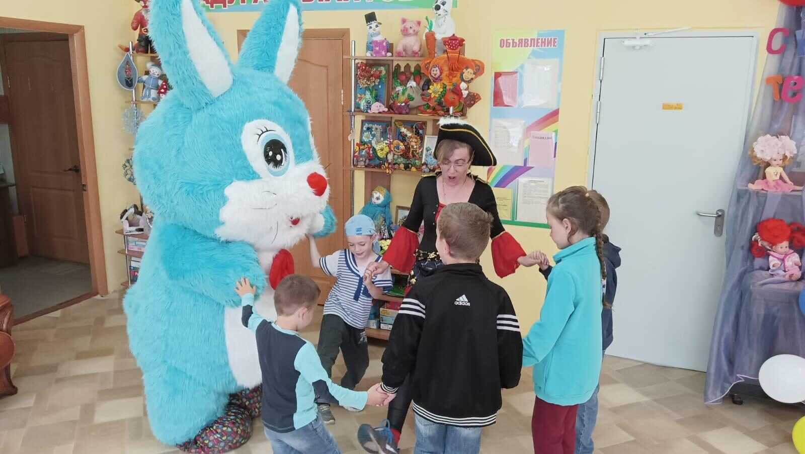 Поздравление от семьи Абдрахмановых