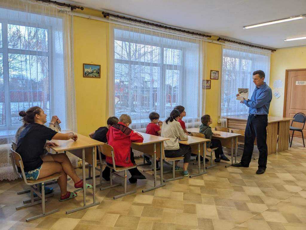 Сообщи, где торгуют смертью