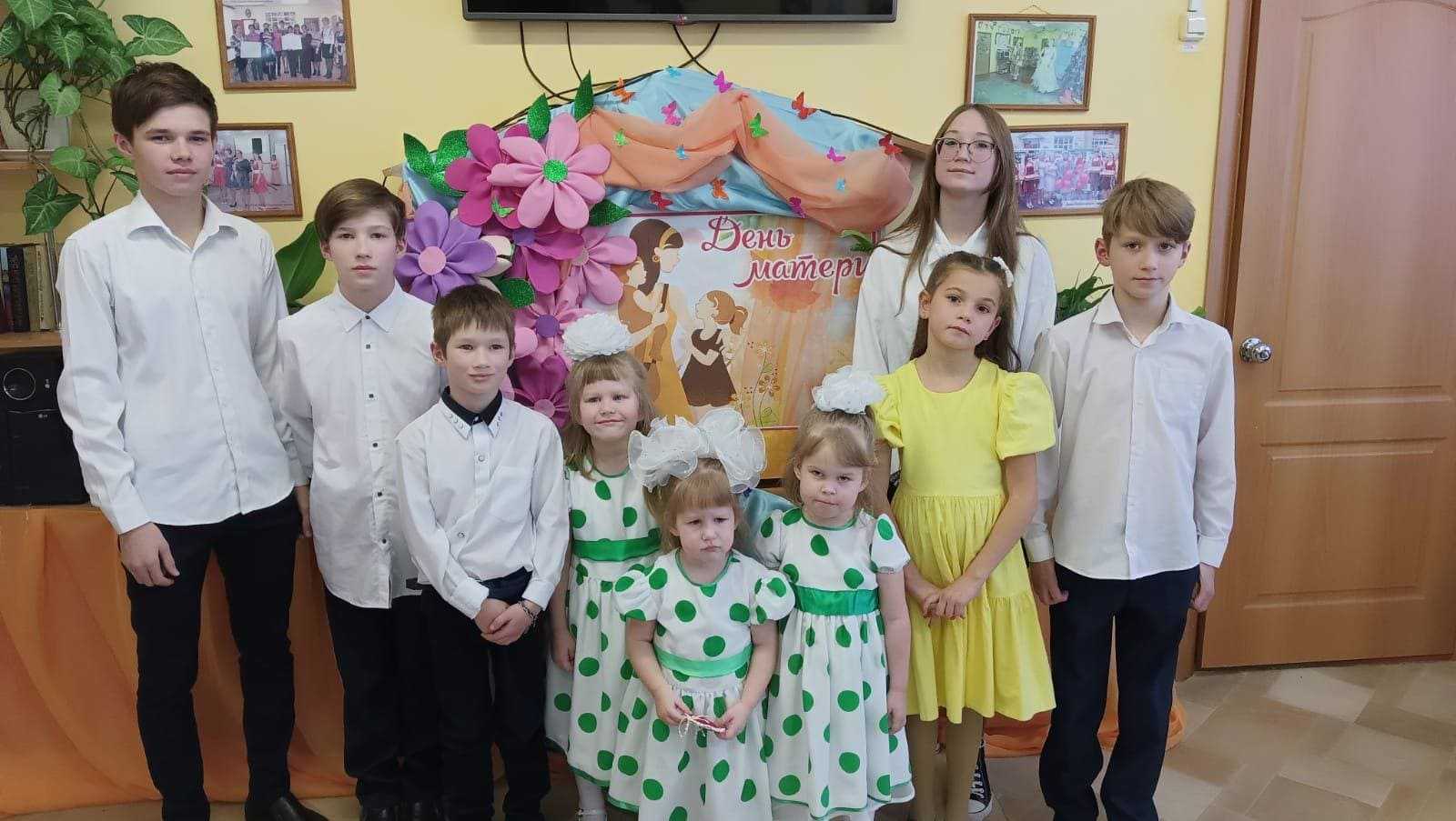 Мама...Нет прекраснее слова на Земле!